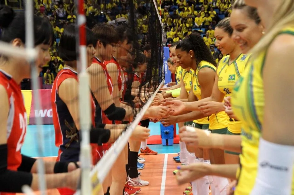 Brasil joga com vigor e vence Coreia do Sul