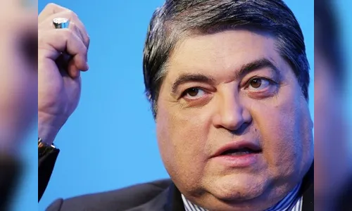 Rede bandeirantes afasta Datena por dois dias