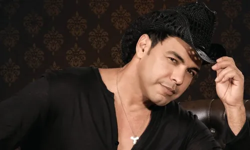 Zezé Di Camargo desabafa em seu Instagram