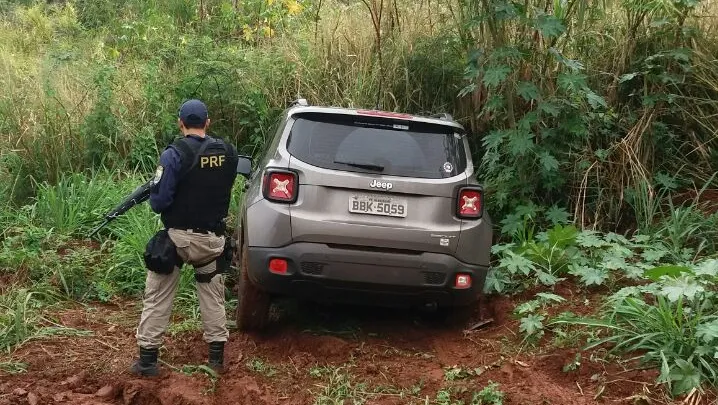 PRF localiza em Jeep Renegade roubado em Jandaia do Sul - Foto: Divulgação/PRF