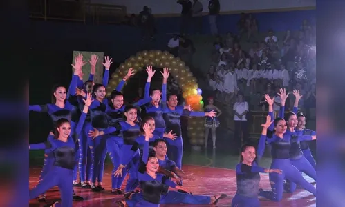   Público prestigia noite cultural em Jandaia do Sul