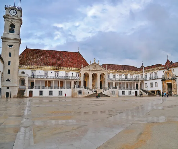 Universidade de Coimbra é uma das que vão aceitar a nota do Enem. Foto: Divulgação
