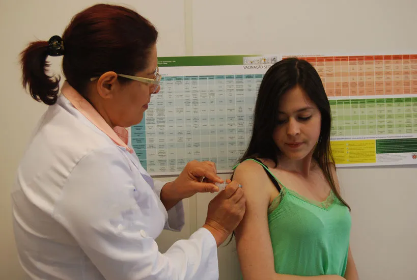 Governo reforça importância da vacina contra o HPV
