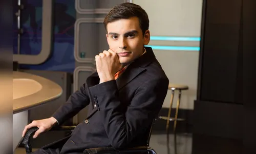 Dudu Camargo é demitido de rádio por 'falta de profissionalismo'