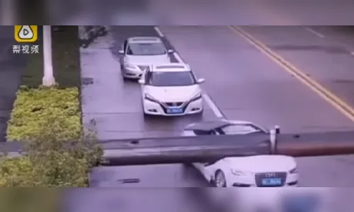 Homem escapa da morte por milagre; veja vídeo