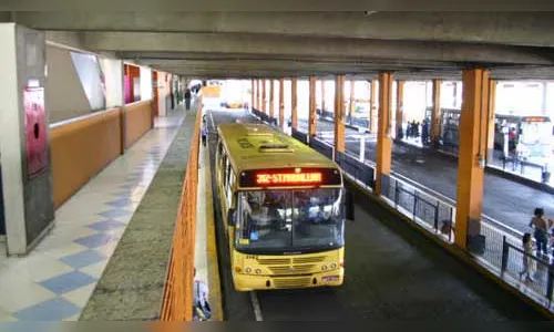 Homem é preso suspeito de assediar menina de 14 anos no terminal de Londrina