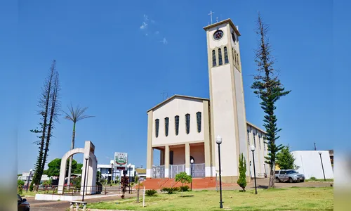 Som alto do sino de igreja gera reclamações em Cambira