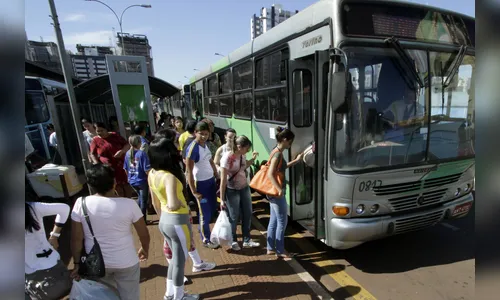 Setor de serviços acumula alta de 4,2% em oito meses