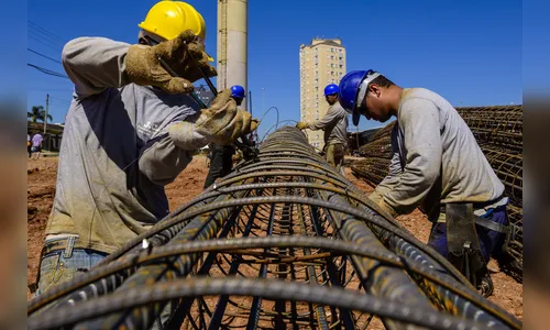 Paraná criou 28,6 mil empregos com carteira assinada até setembro