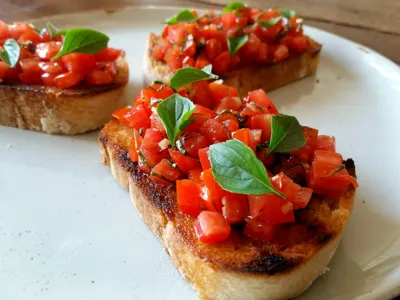 Bruschettas de tomate e manjericão 