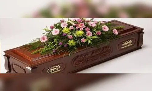 Polícia desarticula bando que cobrava por serviços funerários gratuitos