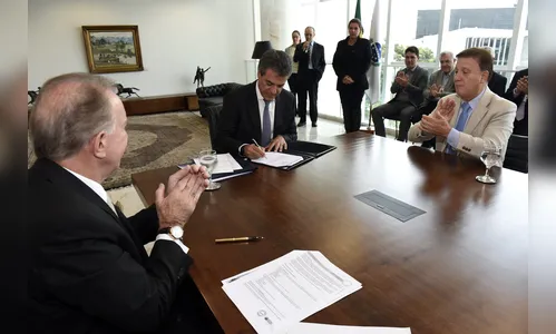 Comércio vai usar base de dados do Estado para consulta biográfica