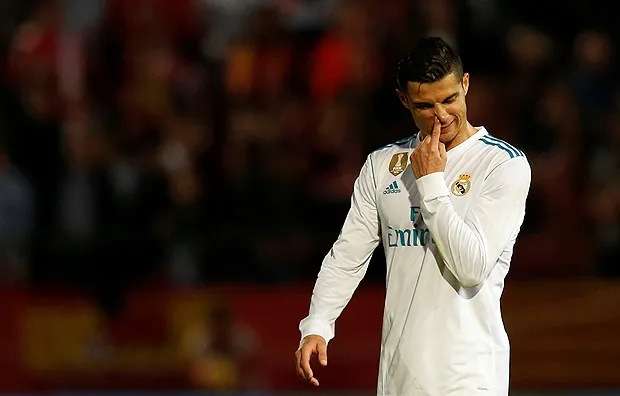 Com Real em crise, Cristiano Ronaldo critica vendas de jogadores - Foto - Folha de S.Paulo - UOL