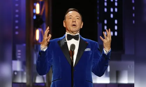 Netflix encerrará 'House of Cards' e se diz 'perturbado' com alegação de assédio contra Kevin Spacey