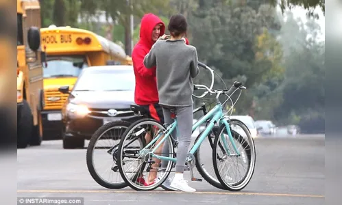 
							Selena Gomez e Justin Bieber são vistos juntos pela 3ª vez na semana
						
						