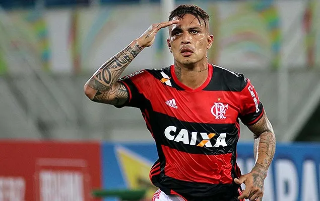 Devido à punição, Guerrero não poderá jogar pelo Flamengo no Campeonato Brasileiro  (FolhaPress)