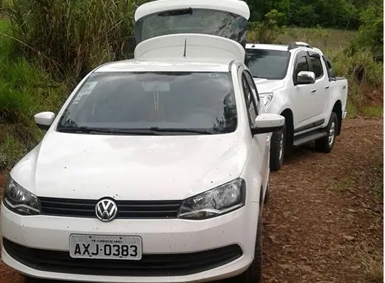 Carro roubado no mercado foi localizado. Foto: Divulgação/Blog do Berimbau