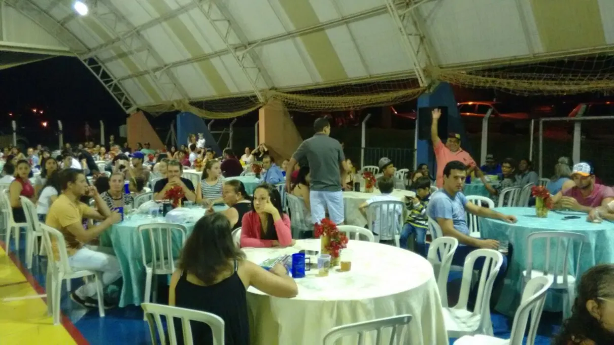 Godoy Moreira realiza jantar em homenagem a servidores públicos