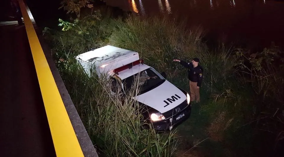 Corpo localizado carbonizado dentro de carro pode ser de advogado, diz polícia - Foto: João Frigério/Massa News