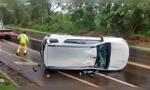 Blazer ocupada pelo filho do prefeito de Faxinal se envolve em acidente