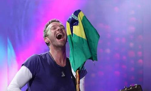 Coldplay faz show especial com música nova e diz que escolheu SP para gravar filme da turnê