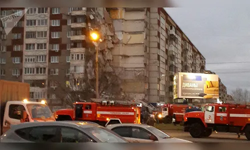 Desabamento de prédio provoca morte pelo menos 3 pessoas na Rússia; veja vídeo