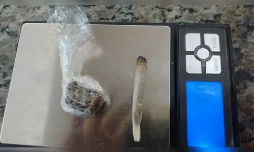 Aluno da Apae é flagrado com maconha dentro de sala de aula