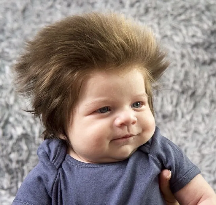 Cox, o bebê mais cabeludo do mundo (Foto: Reprodução)