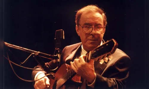 Bebel Gilberto consegue a interdição do pai, João Gilberto, em “condição de quase miserabilidade”