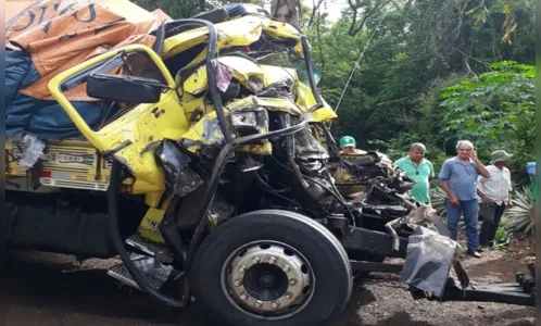 
							Acidente com ônibus provoca a morte de jovem e deixa mais de 20 feridos
						
						