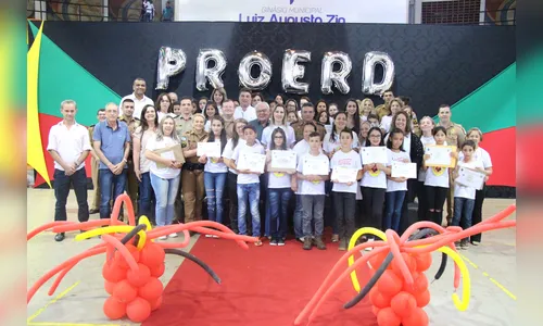 Secretaria de Educação e Polícia Militar realizam formatura do PROERD