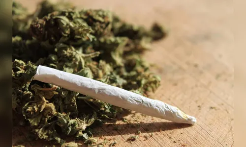 Mais um jovem é preso pela PM com maconha na Praça 28 de Janeiro