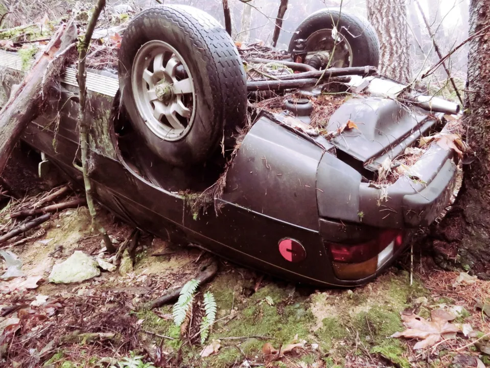 Porsche roubado é encontrado 27 anos depois nos EUA (Foto: Jackson County Sheriff's Office via AP)