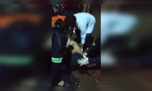 Rapaz é esfaqueado durante festa em Marilândia do Sul; veja o vídeo