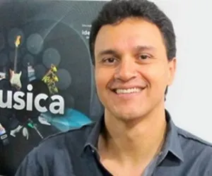 Artista hoje não é só o cara que canta, diz presidente da Universal Music