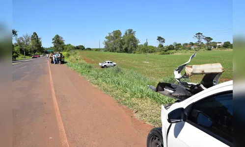 PRE registra acidente entre autos na Placa Luar