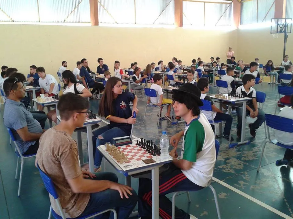 Equipe araponguense de xadrez conquista vaga para o Campeonato Paranaense - Foto: Divulgação