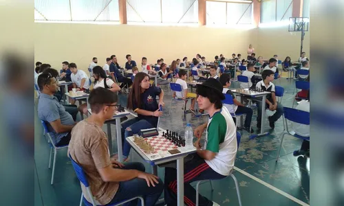 Equipe araponguense de xadrez conquista vaga para o Campeonato Paranaense