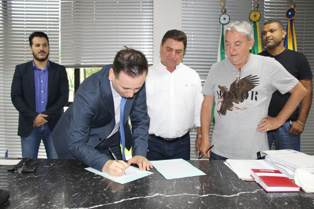 Prefeitura adquire imóvel para implantar CMEI na Vila Cascata