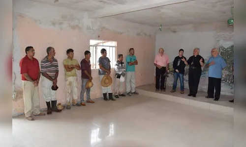 Bispo Dom Celso visita futuras instalações da Apac de Ivaiporã