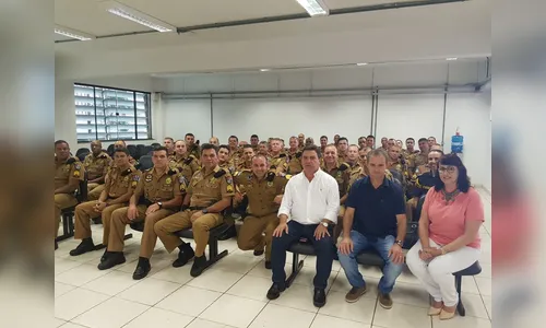 Turma de Curso de Aperfeiçoamento de Sargentos conhece experiências de Arapongas