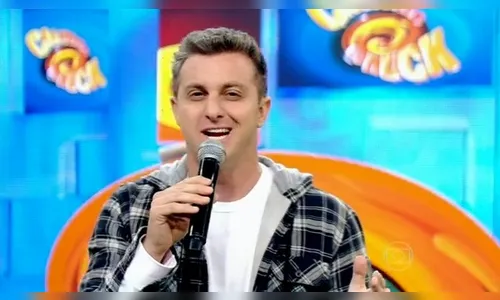 Apesar de anúncio, Luciano Huck ainda pode concorrer em 2018; saiba em que circunstância
