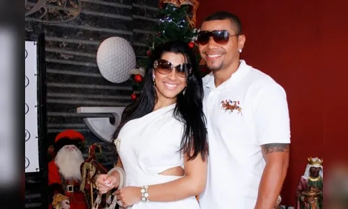 Naldo volta ao Instagram, bloqueia comentários e se declara a Moranguinho