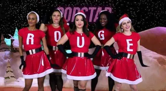 Rouge faz vídeo de Natal inspirado em 'Meninas Malvadas'