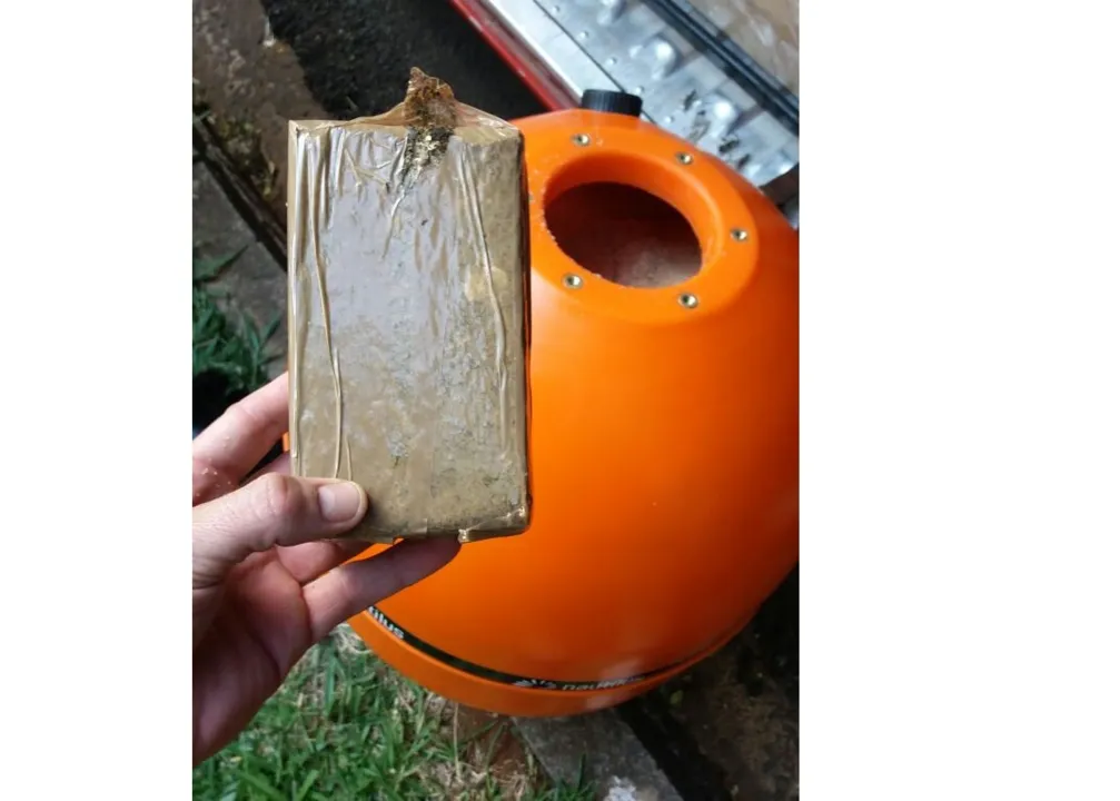 PRF apreende 44,5 Kg de maconha dentro de filtro de piscina