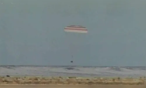 Astronautas da ISS voltam à Terra após quase 140 dias