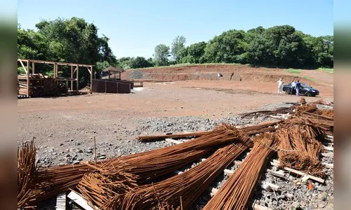 Rede de esgoto vai beneficiar 50% da área urbana de Jd. Alegre