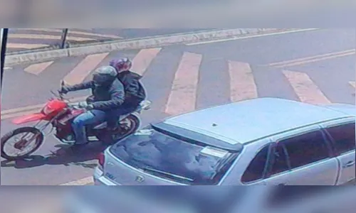 
							Dono de supermercado é agredido durante assalto em Mauá da Serra
						
						