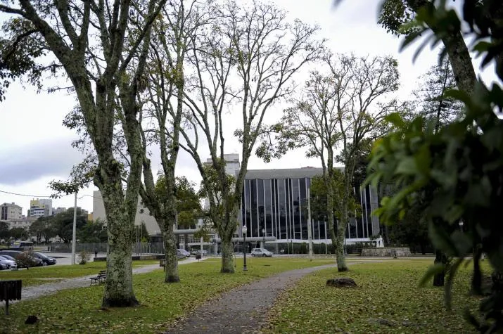 Orçamento do Estado para 2018 volta à pauta de votação na segunda-feira