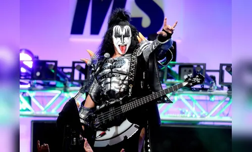 Líder do Kiss, Gene Simmons é processado por assédio sexual